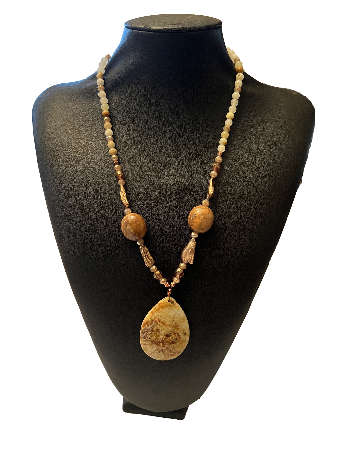 Muttitan Agate Pendant