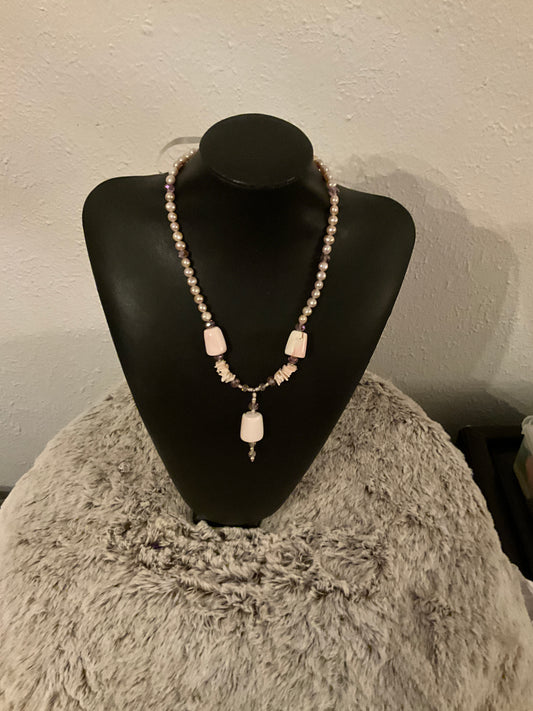 Pink & White Conch Necklace