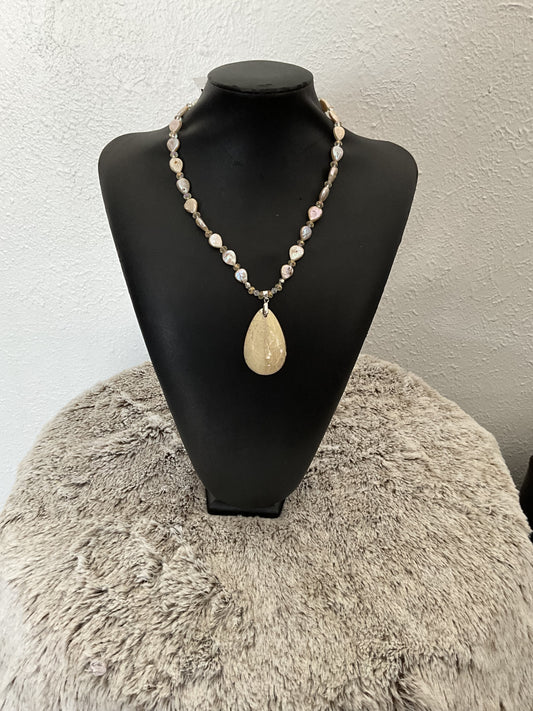 White Crystal Mother of Pearl Necklace