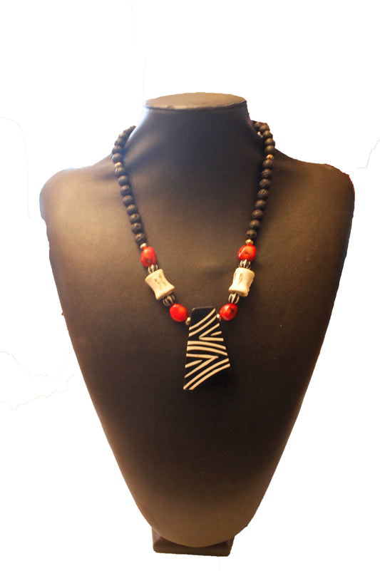 Bone w/stripe Cream Pendant